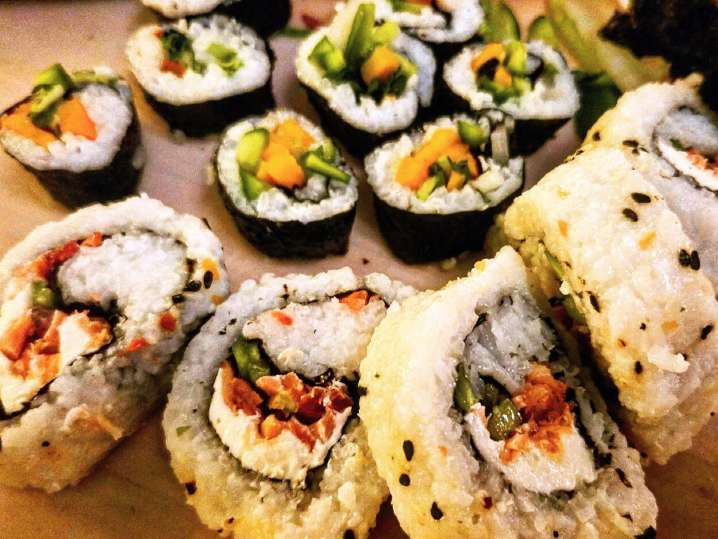 California sushi roll with crab and avocado | Classpop Shot