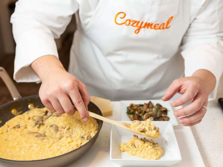 plating creamy risotto | Classpop Shot