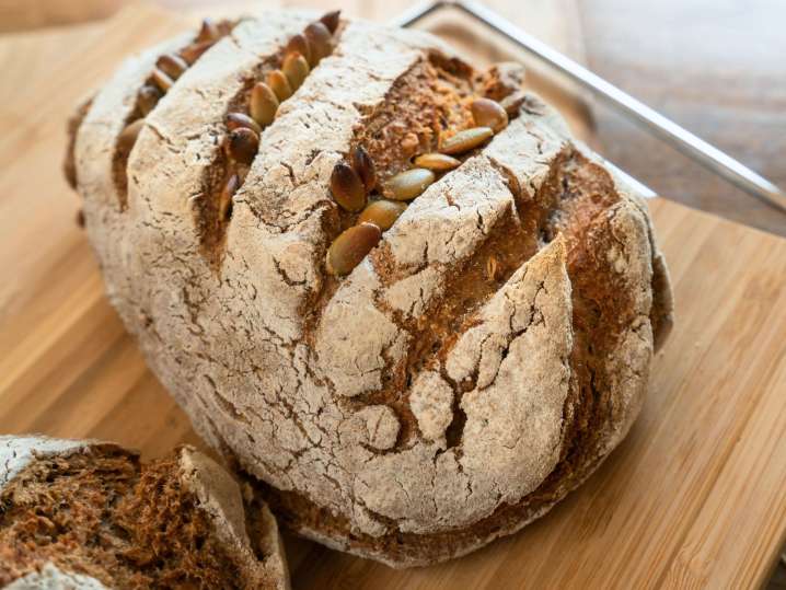 handmade rye bread | Classpop Shot