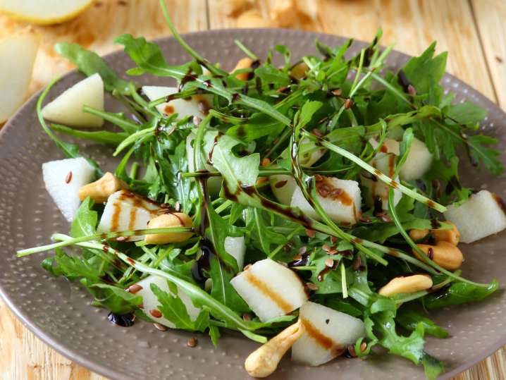 arugula and pear salad | Classpop Shot