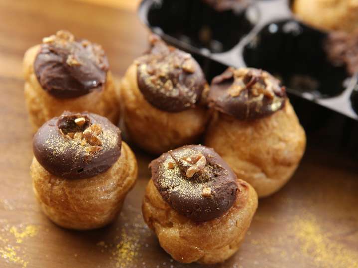 Gougeres wtih toppings | Classpop Shot