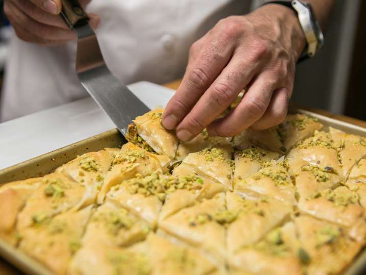 making baklava | Classpop Shot