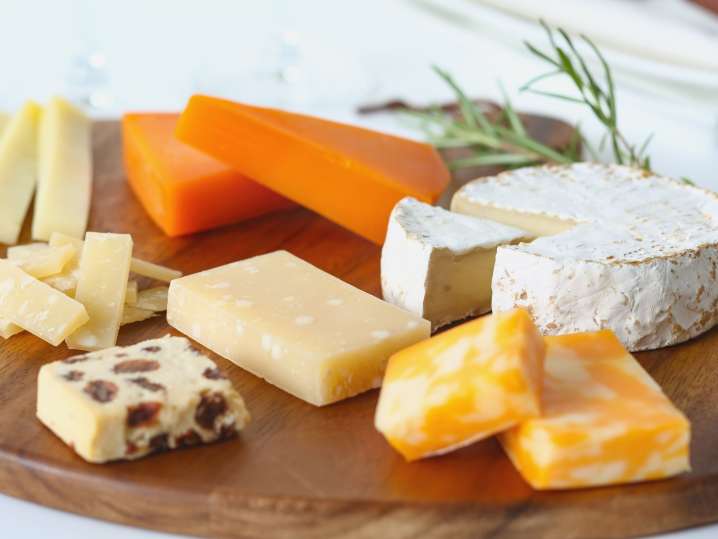 Different varieties of cheeses | Classpop Shot
