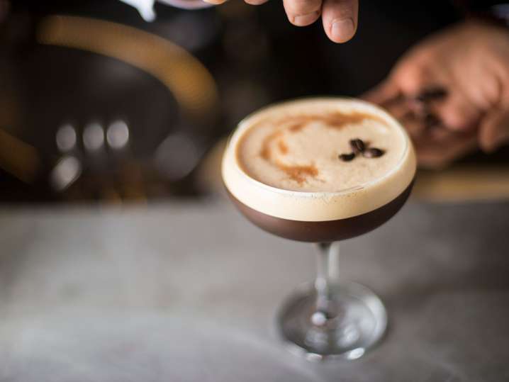 making Espresso Martini | Classpop Shot