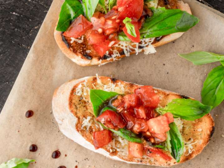 tomato and basil bruschettas | Classpop Shot
