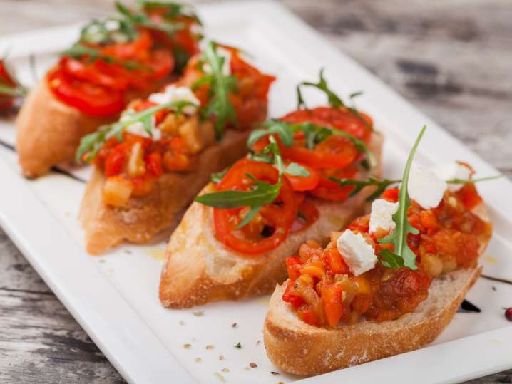 bruschettas on a plate | Classpop Shot