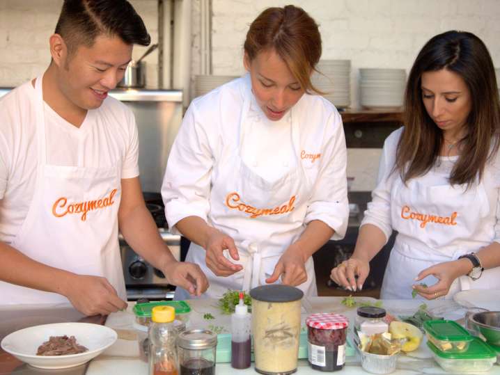 making French dishes as a team | Classpop Shot