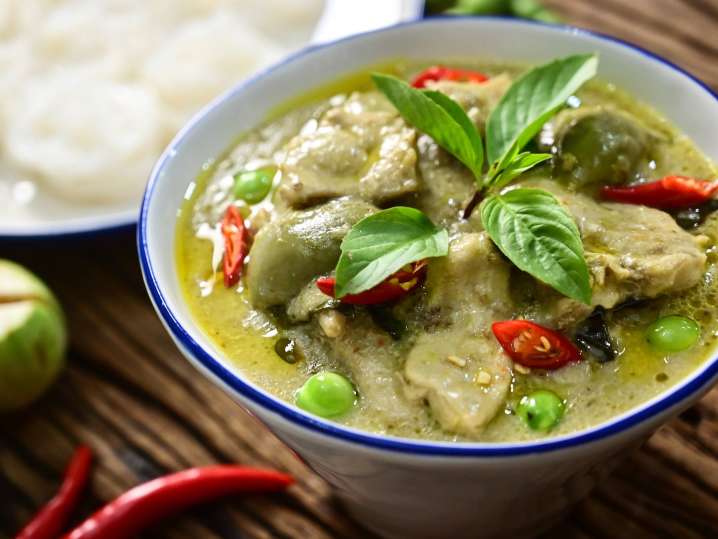 green thai curry with chicken | Classpop Shot