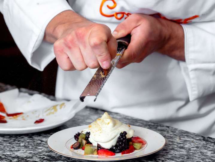plating pavlova | Classpop Shot