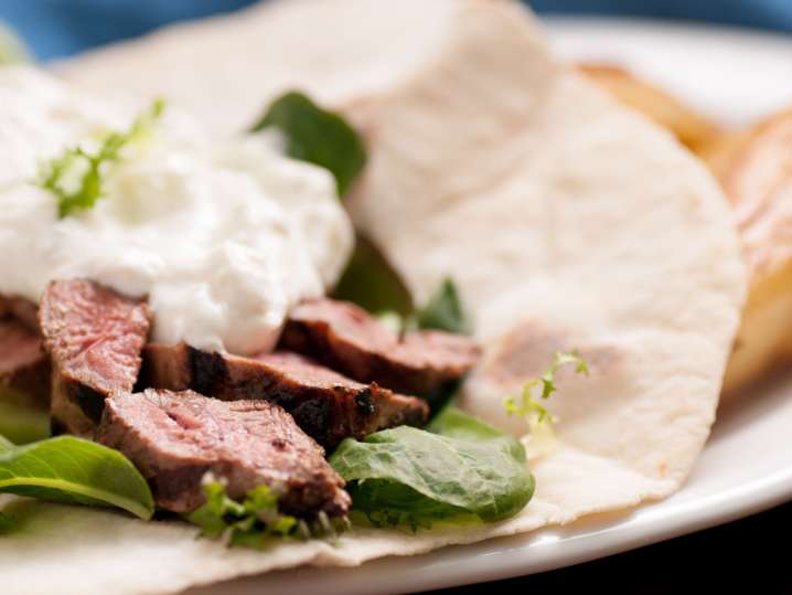 grilled lamb souvlaki wrap | Classpop Shot