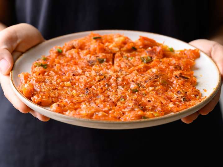 showcasing Kimchi Pancake | Classpop Shot