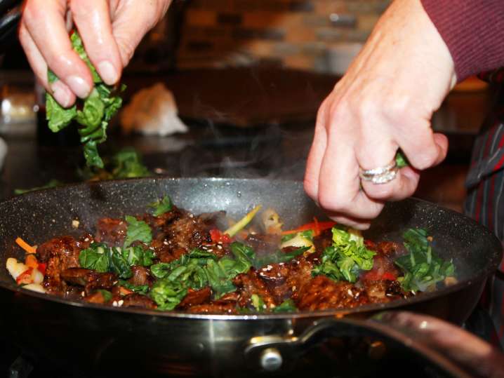 cooking beef bulgogi | Classpop Shot