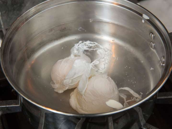 Perfect Eggs Benedict Shot