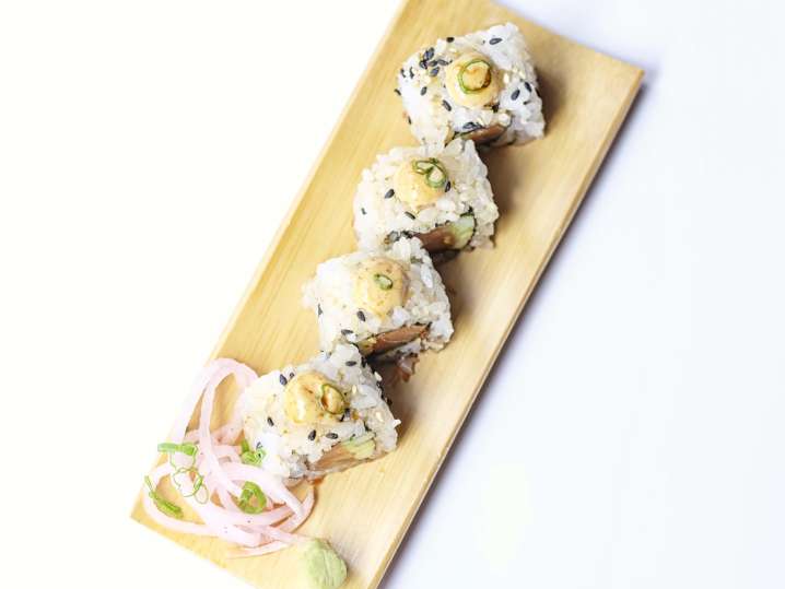 salmon sushi roll | Classpop Shot