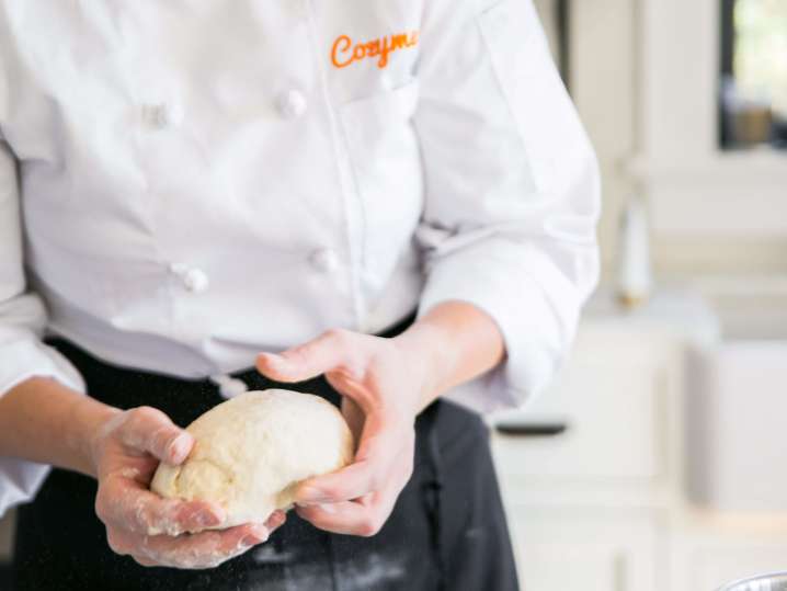 holding dough | Classpop Shot