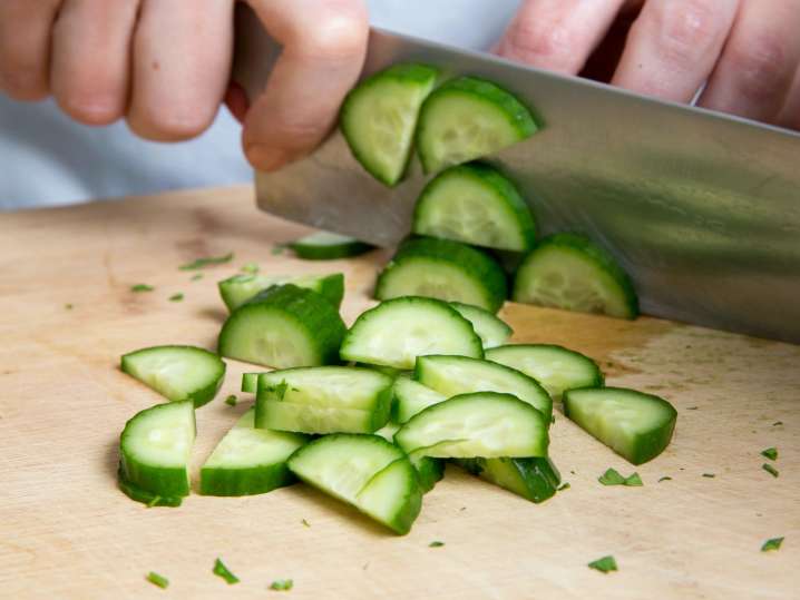 chopping cucumbers | Classpop Shot
