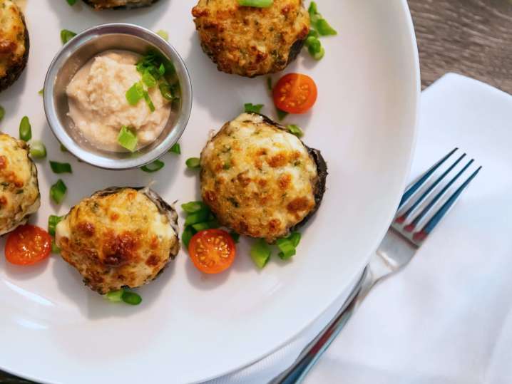 seafood stuffed mushrooms | Classpop Shot