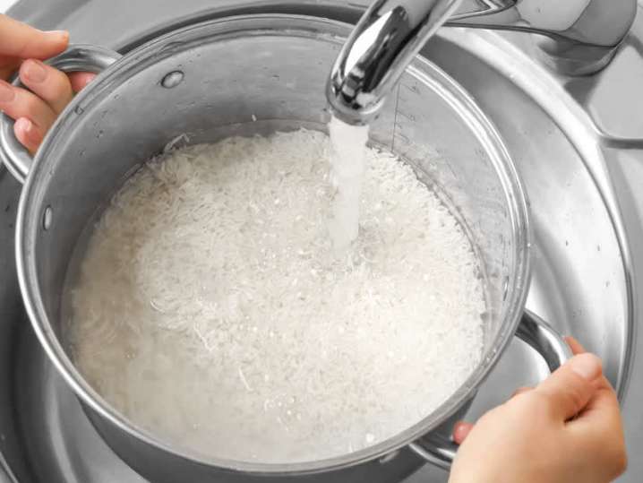 preparing to cook basmati rice | Classpop Shot