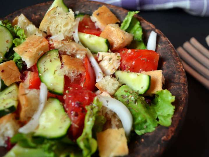 Italian Salad With Homemade Dressing | Classpop Shot