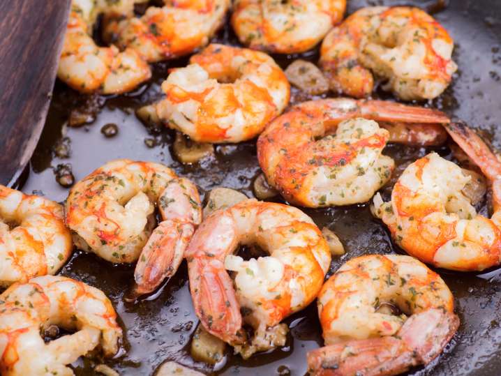 Shrimp sauteed in garlic | Classpop Shot