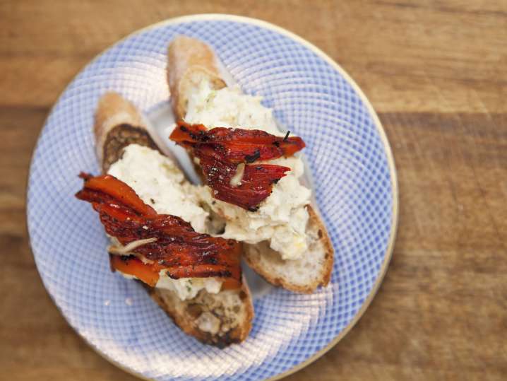 roasted peppers Montaditos | Classpop Shot