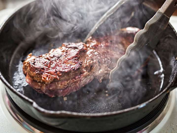 Searing Steak | Classpop Shot