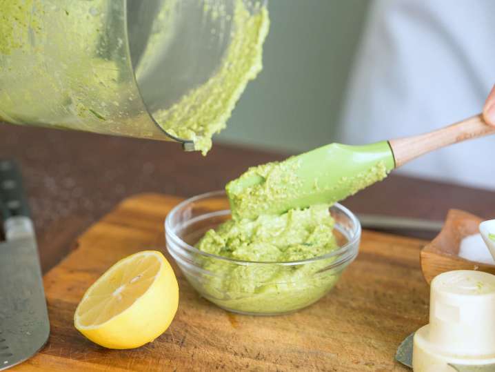 homemade pesto | Classpop Shot