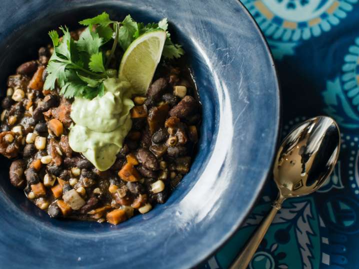 black bean and lentil chili | Classpop Shot