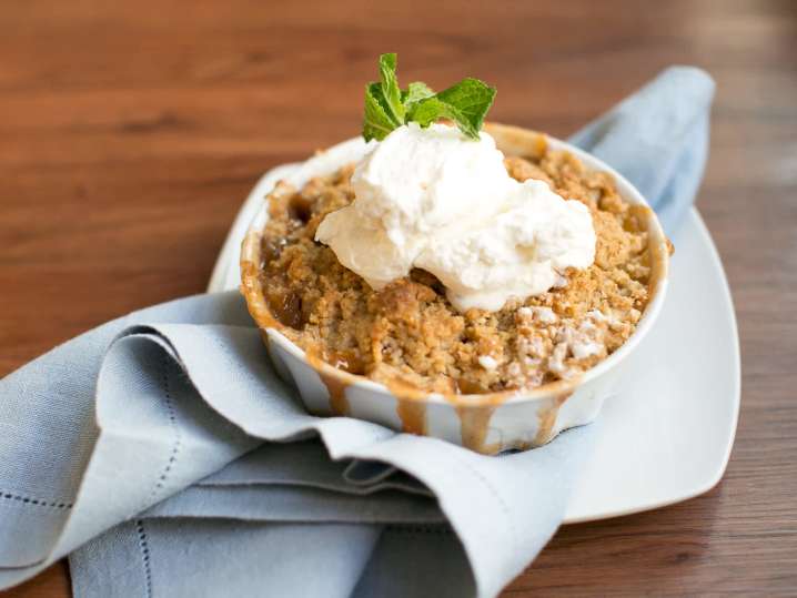 Bourbon Street Peach Cobbler | Classpop Shot