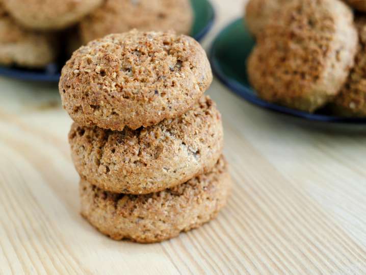 Almond biscuits | Classpop Shot
