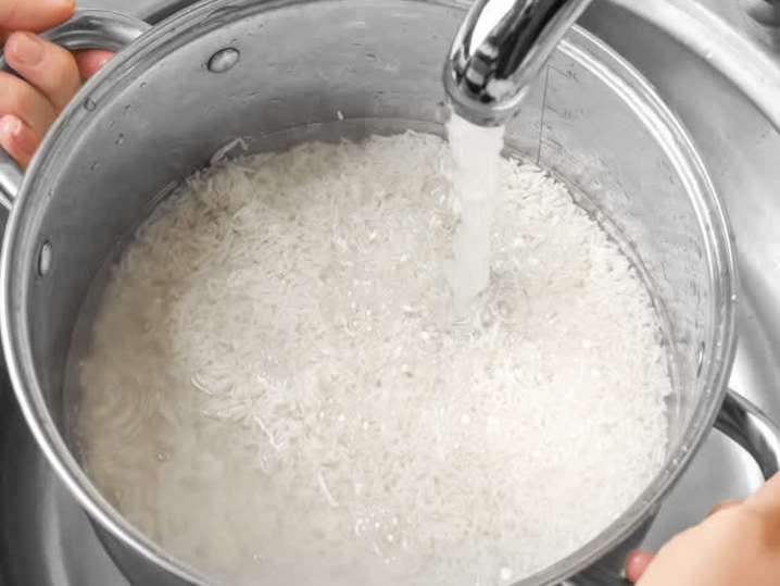 preparing to cook basmati rice | Classpop Shot