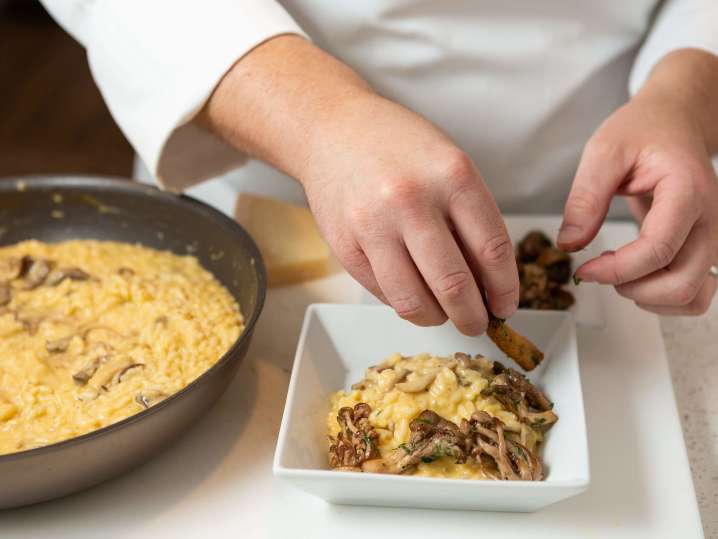 Action_Mushroom Risotto_Cozymeal | Classpop Shot