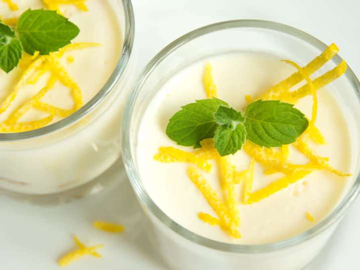 panna cotta with lemon zest | Classpop Shot