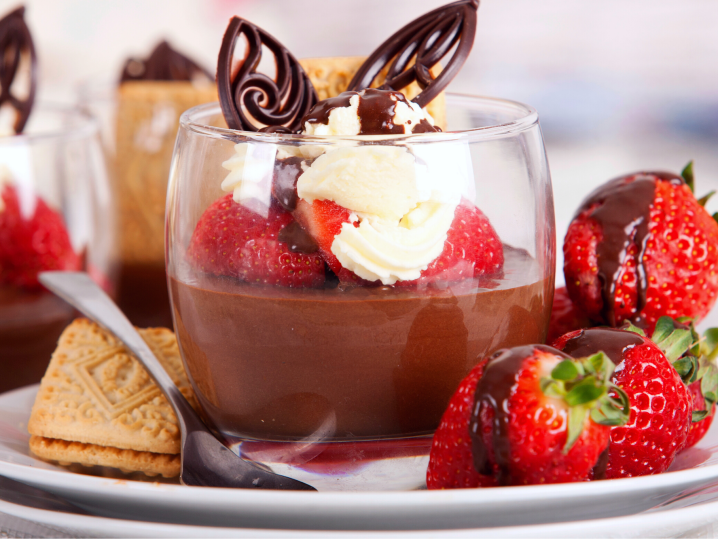 Chocolate Mousse With Whipped Cream and Berries | Classpop Shot