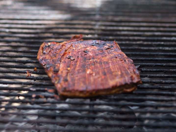 grilling flank steak | Classpop Shot