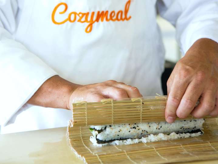 chef rolling sushi | Classpop Shot