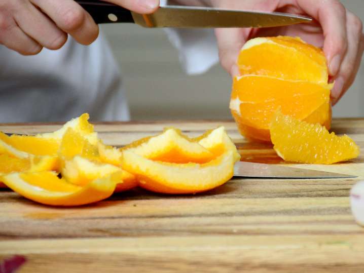 slicing oranges | Classpop Shot