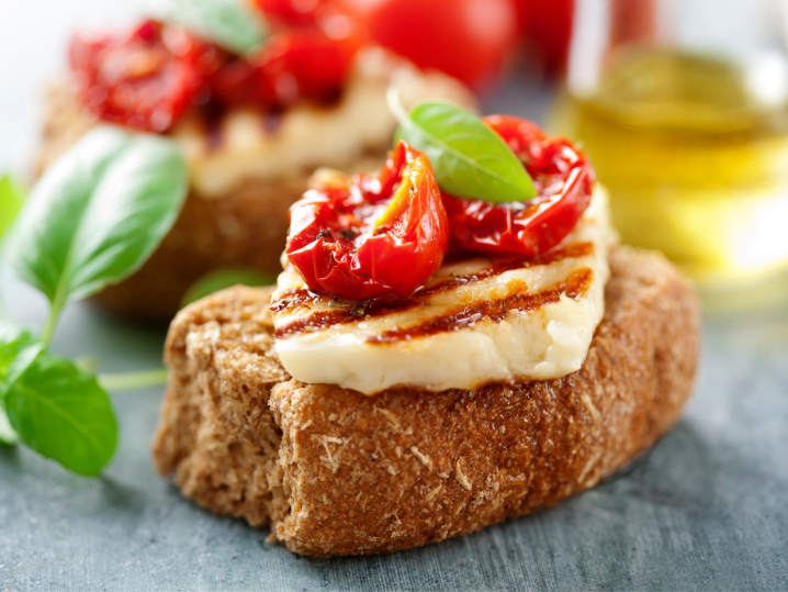 Halloumi Crostini | Classpop Shot