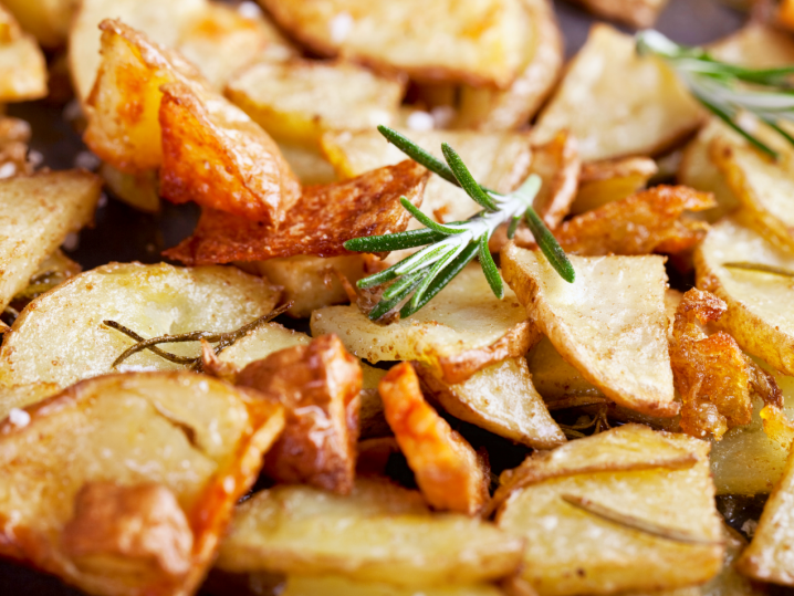 roasted rosemary potatoes | Classpop Shot