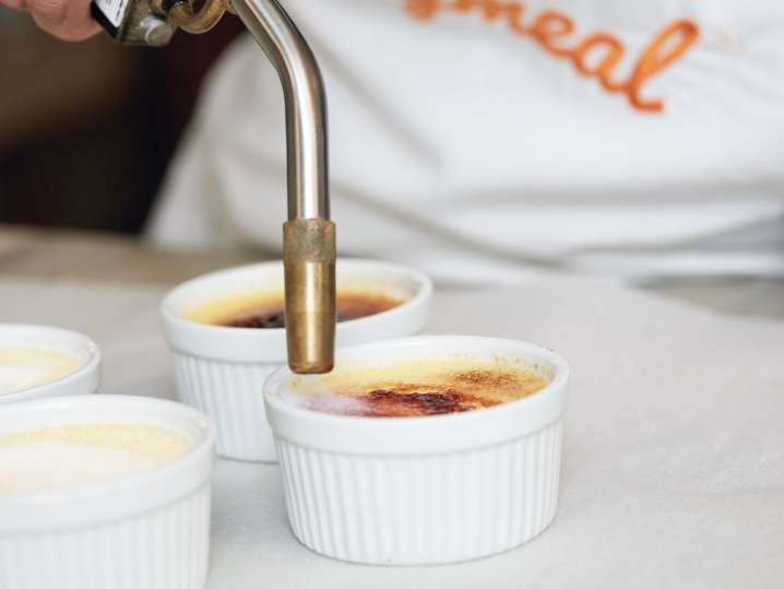 chef preparing creme brulee | Classpop Shot