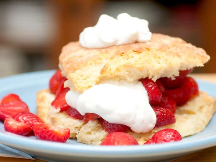 lemon glazed strawberry shortcake | Classpop Shot