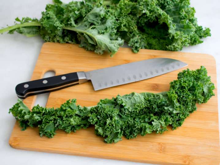 chopping kale | Classpop Shot