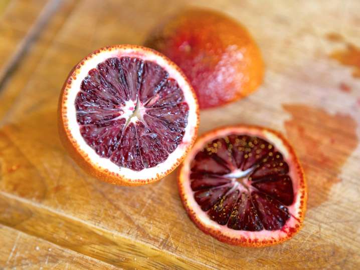 freshly sliced blood orange | Classpop Shot