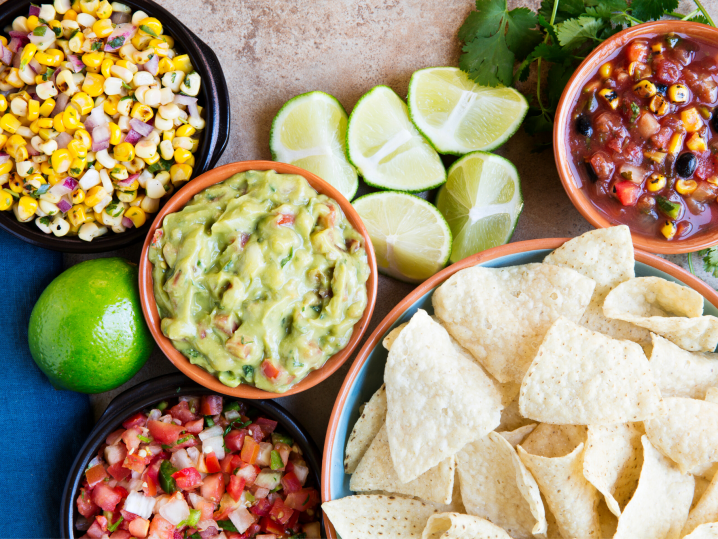 Chicago - chips guacamole salsa Shot