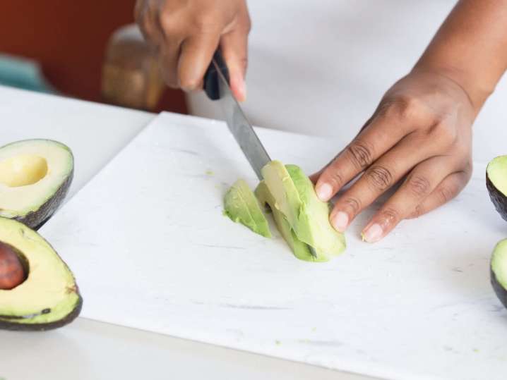 chef slicing an avocado | Classpop Shot