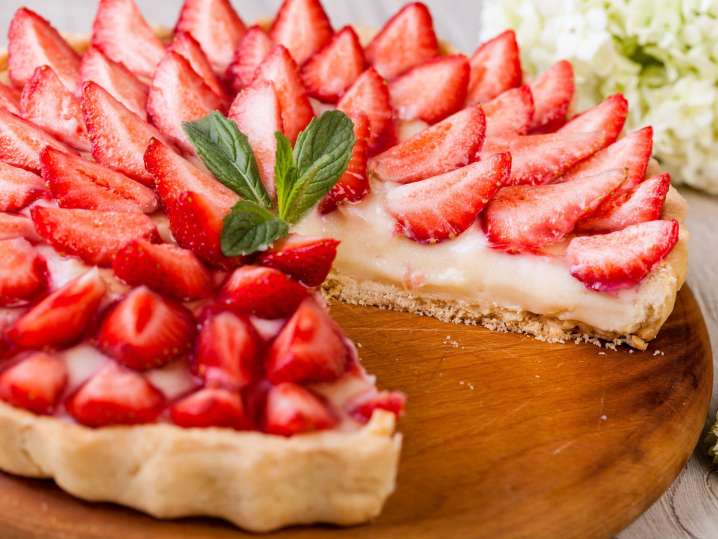 strawberry custard tart | Classpop Shot