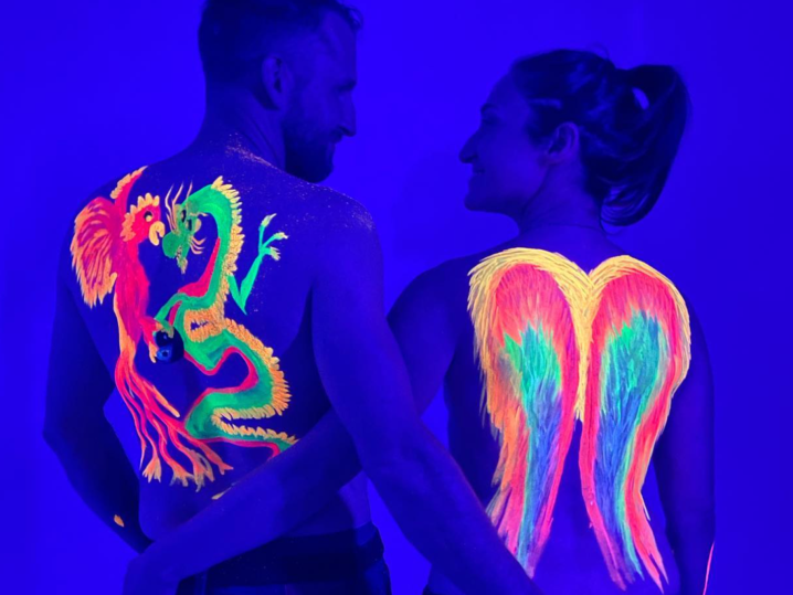 Blacklight body paint experience in NY is a psychedelic adventure