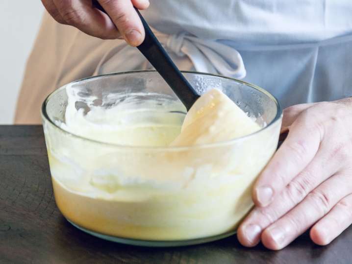 chef making pastry cream | Classpop Shot