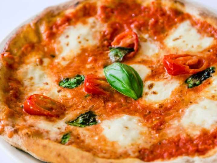 Neapolitan pizza | Classpop Shot