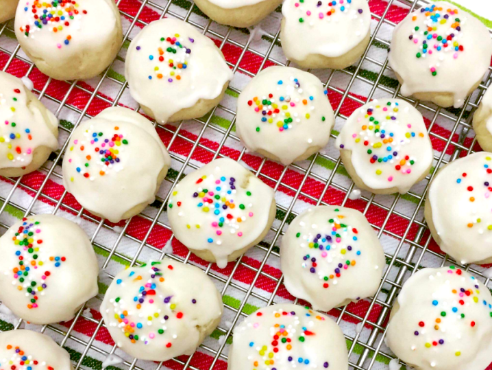 Italian sprinkle cookies | Classpop Shot